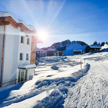 Alpen-park 2. Stock Ost Riederalp